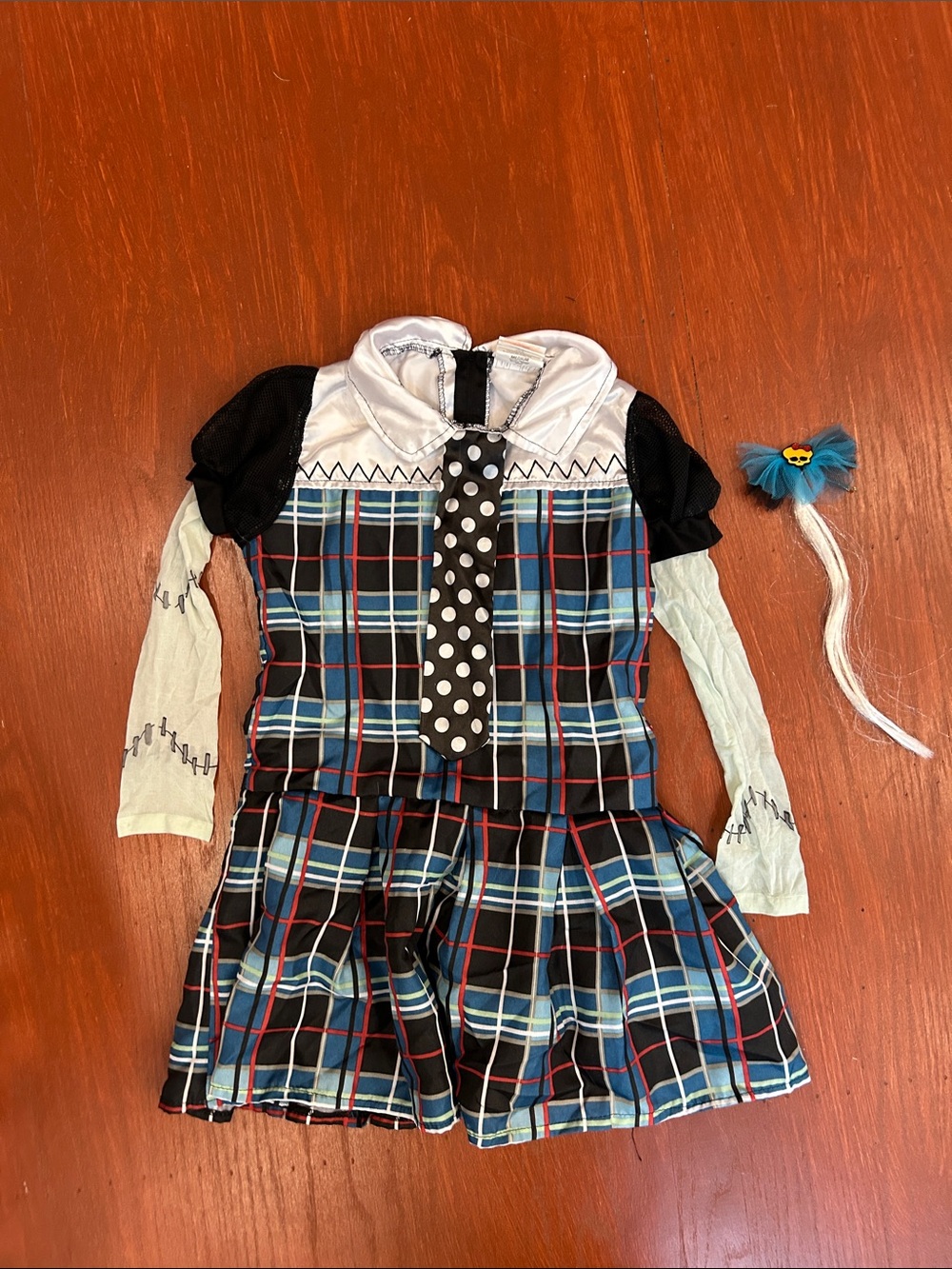 Monster high Blue Plaid Dress Set with Polka Dot Tie and Matching hair clip